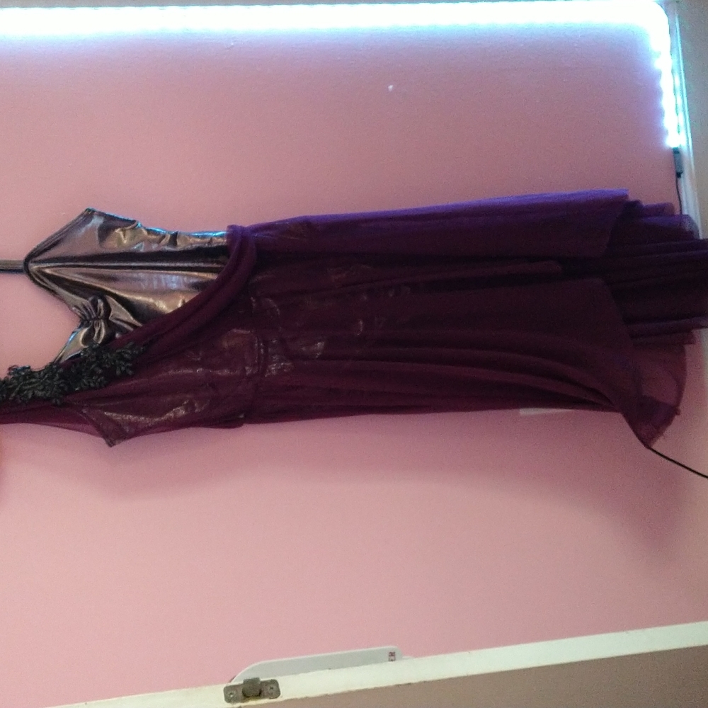 Weissman, large adult, purple/gray